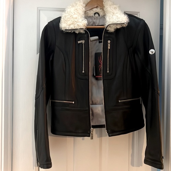 SPYDER Gorgeous Dynasty Leather Jacket. Biker style w/curly Lamb collar Size 8 - Picture 1 of 6